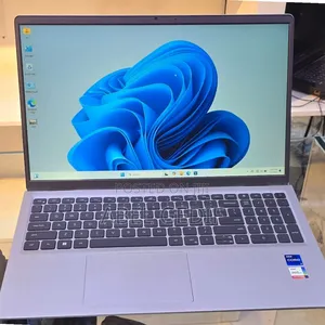 New Laptop Dell 16GB Intel Core I7 SSD 512GB