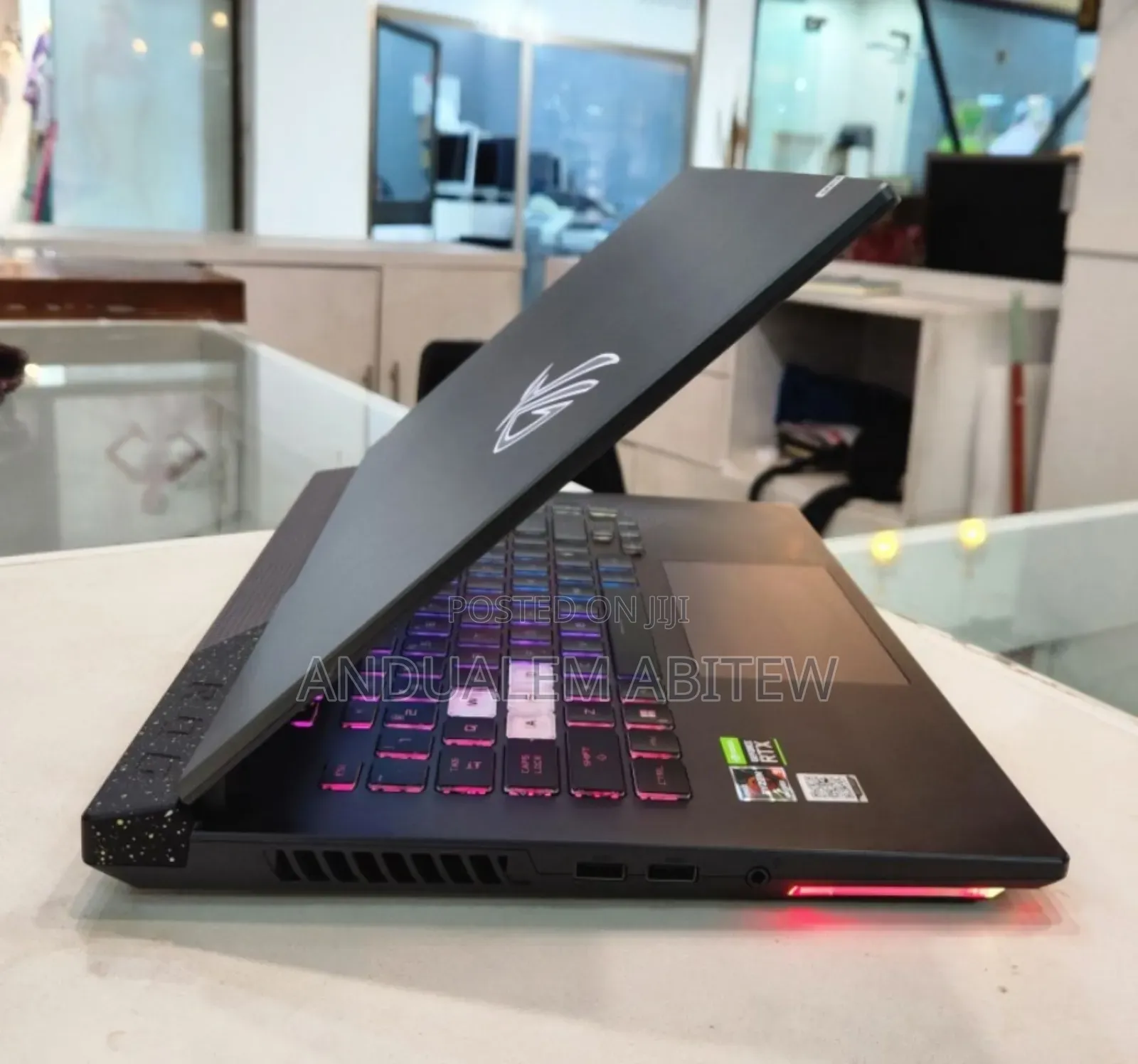 New Laptop Asus ROG Strix G15 16GB AMD Ryzen 9 SSD 512GB