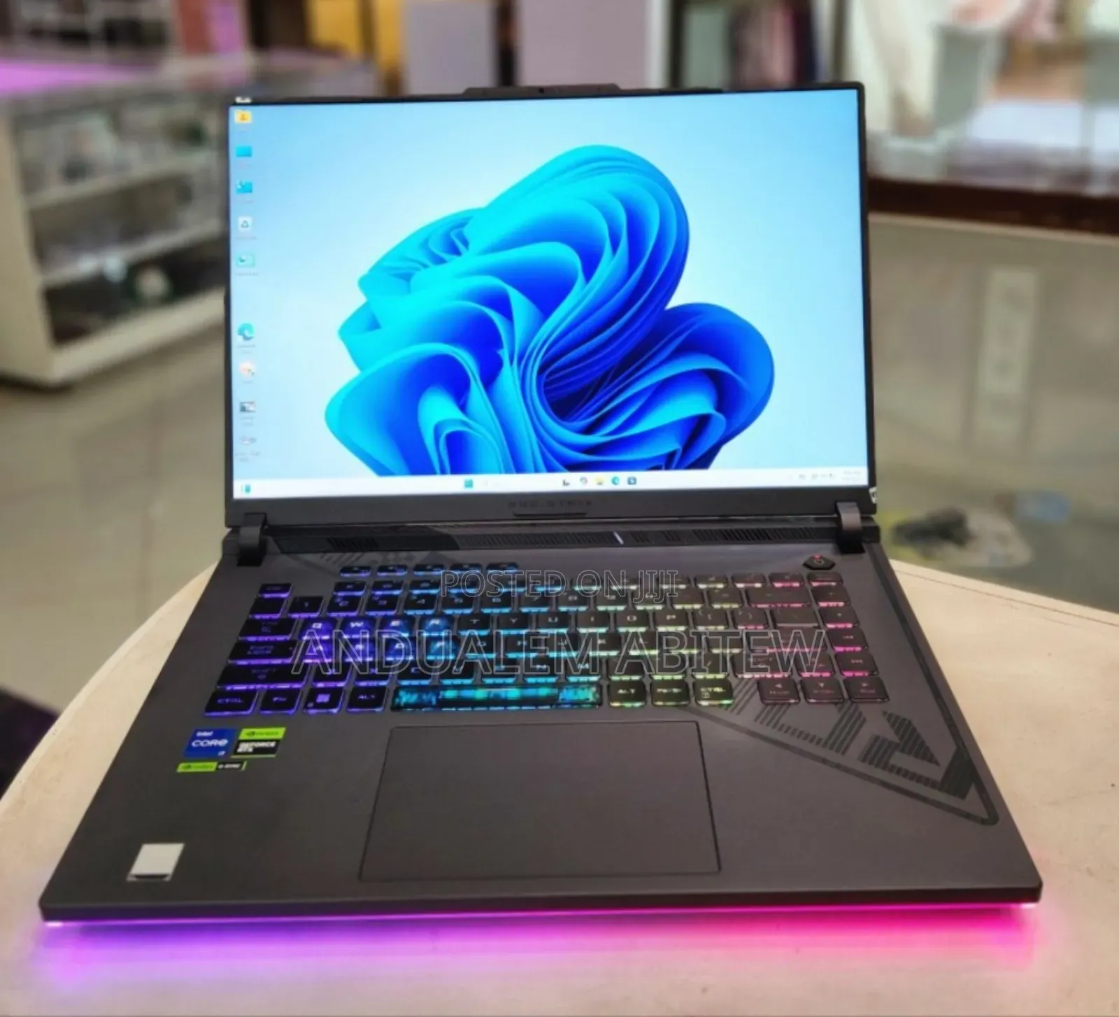 New Laptop Asus ROG Strix G15 16GB AMD Ryzen 9 SSD 512GB