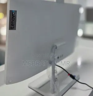 Photo - New Lenovo Ideacentre AIO 330 16GB Intel Core I7 SSD 1T