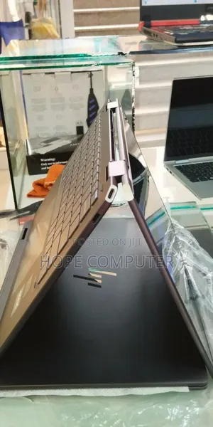 New Laptop HP Spectre X360 16GB Intel Core Ultra 7 SSD 1T