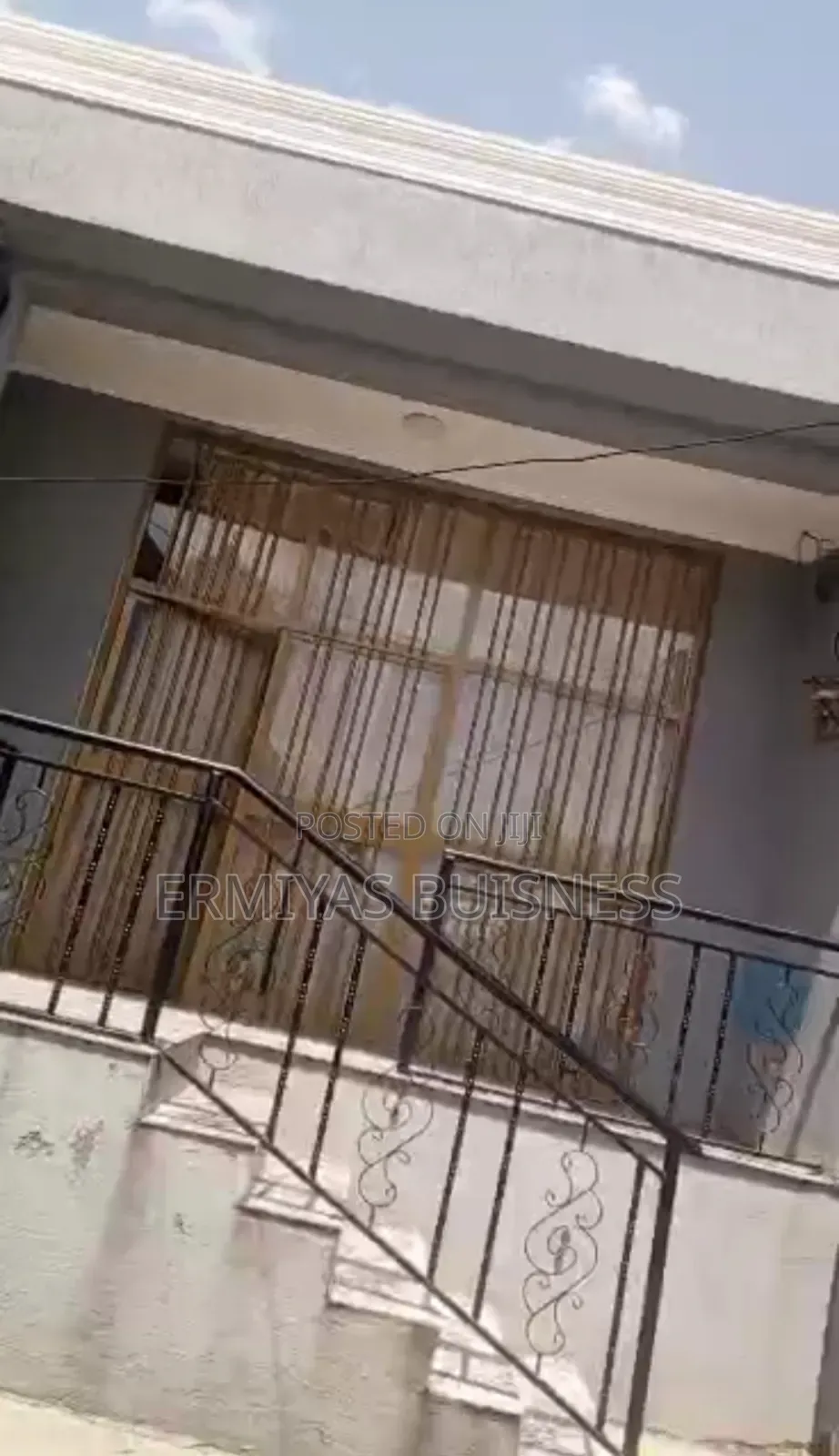 Furnished 3bdrm Villa in Kolfe Keranio for sale