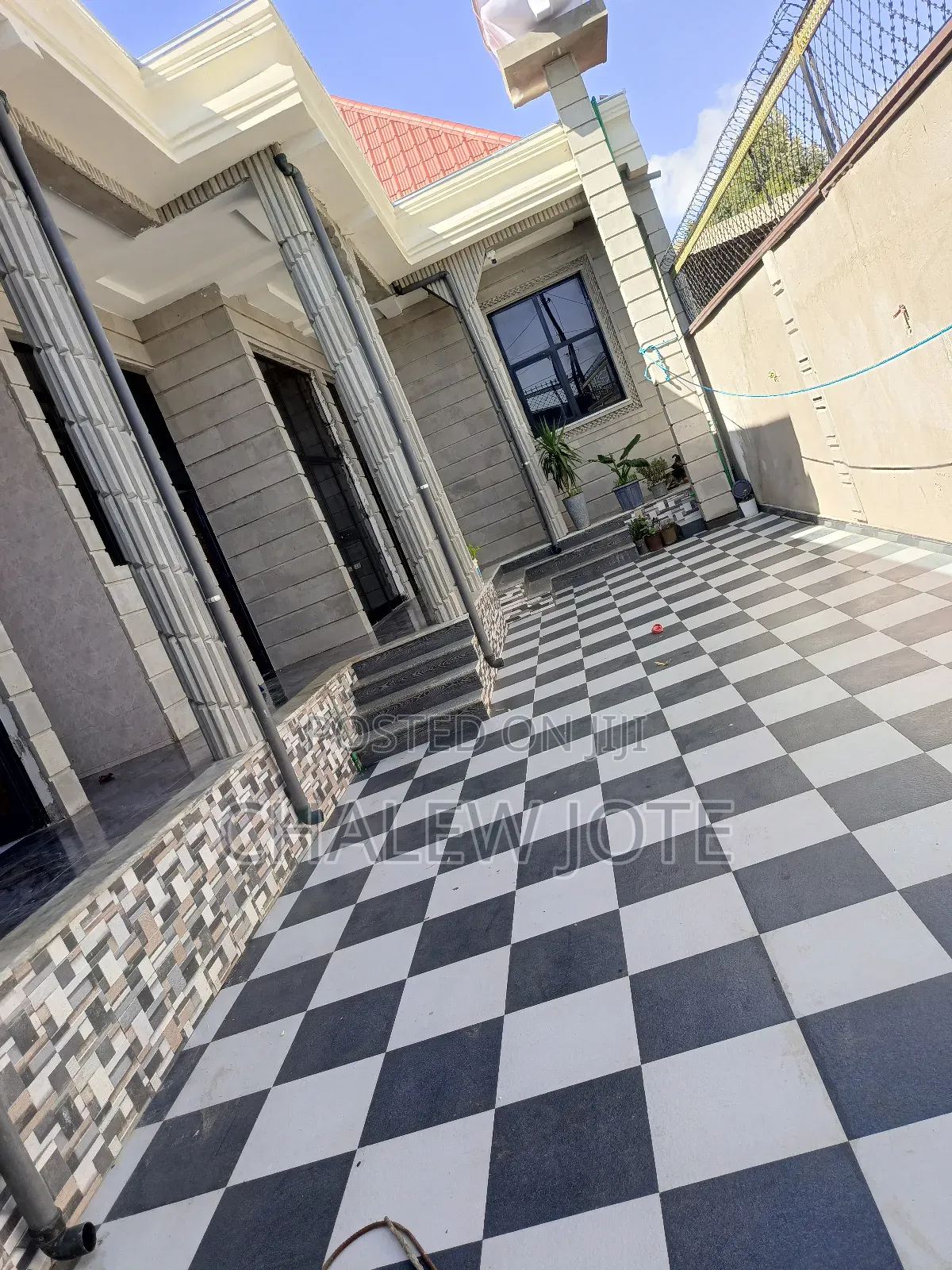 Furnished 4bdrm House in ኮካ, Oromia-Finfinne for sale