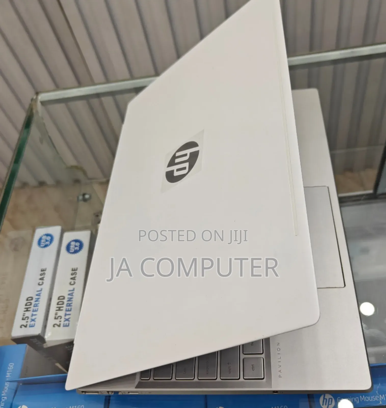 New Laptop HP Pavilion 15 16GB Intel Core I7 SSD 512GB