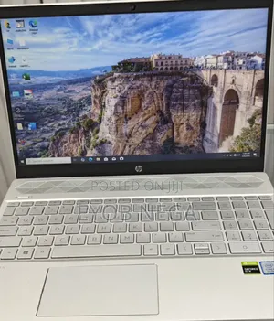 Photo - New Laptop HP Pavilion 15 16GB Intel Core I7 SSD 512GB
