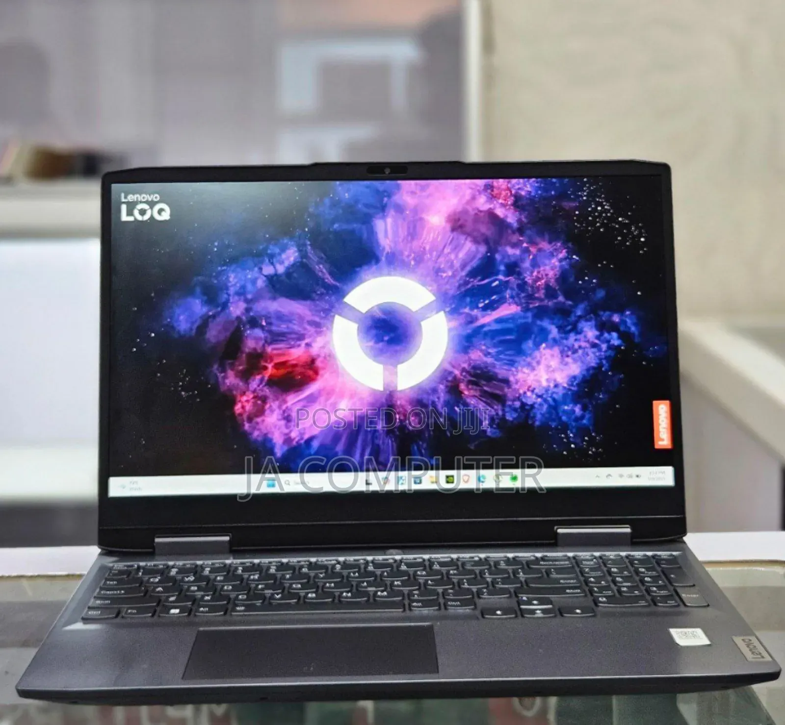 New Laptop Lenovo LOQ 15IRH8 16GB AMD Ryzen 7 SSD 512GB