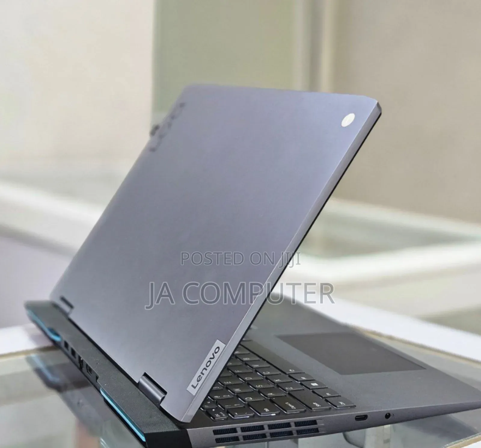 New Laptop Lenovo LOQ 15IRH8 16GB AMD Ryzen 7 SSD 512GB