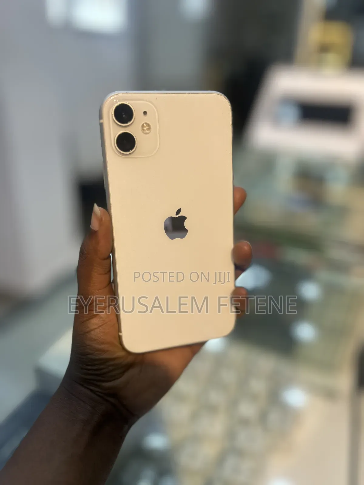 Apple iPhone 11 64 GB White