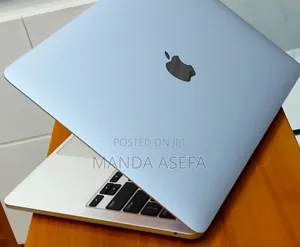 New Laptop Apple MacBook Pro M1 8GB Apple M1 SSD 512GB