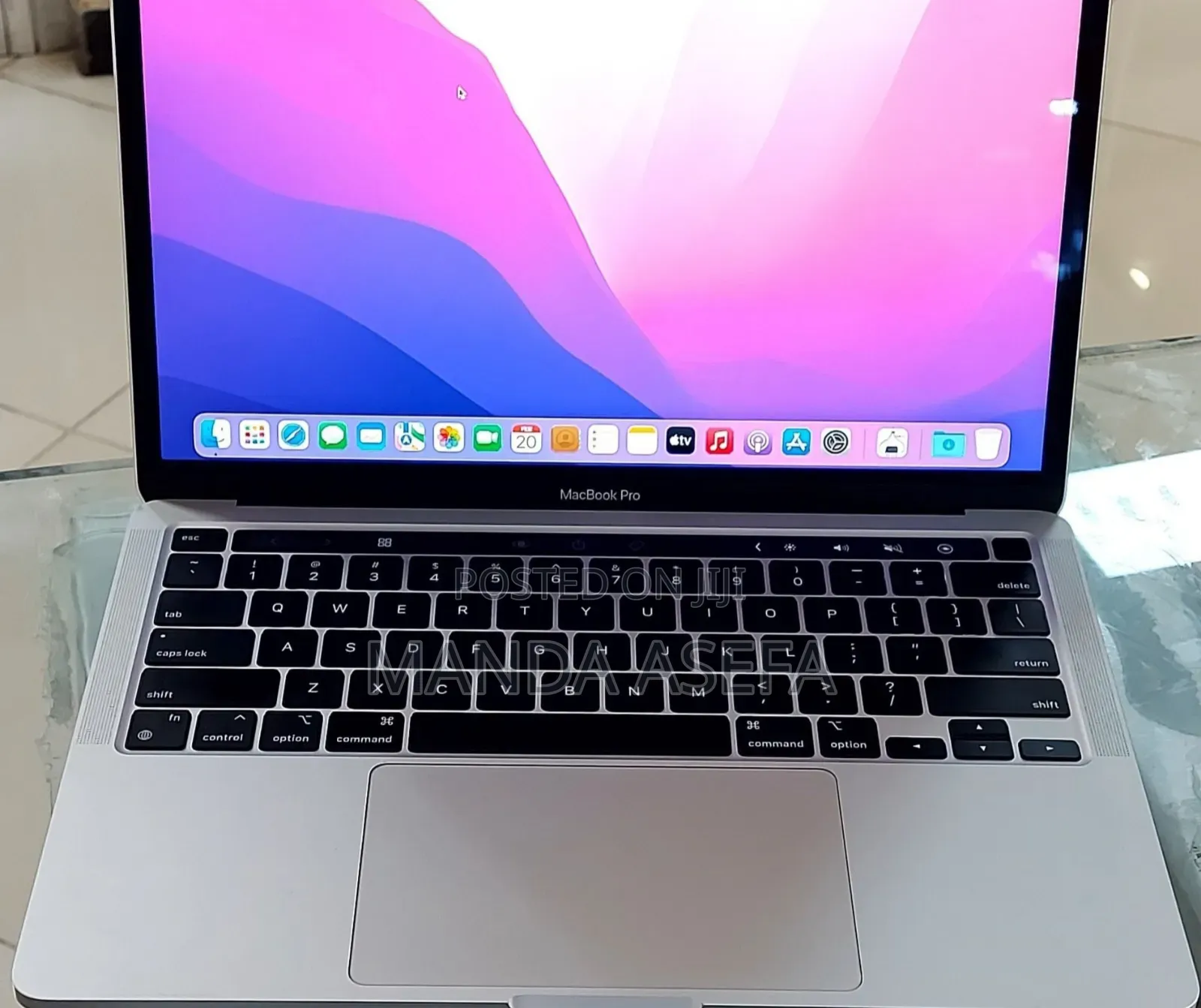 New Laptop Apple MacBook Pro M1 8GB Apple M1 SSD 512GB