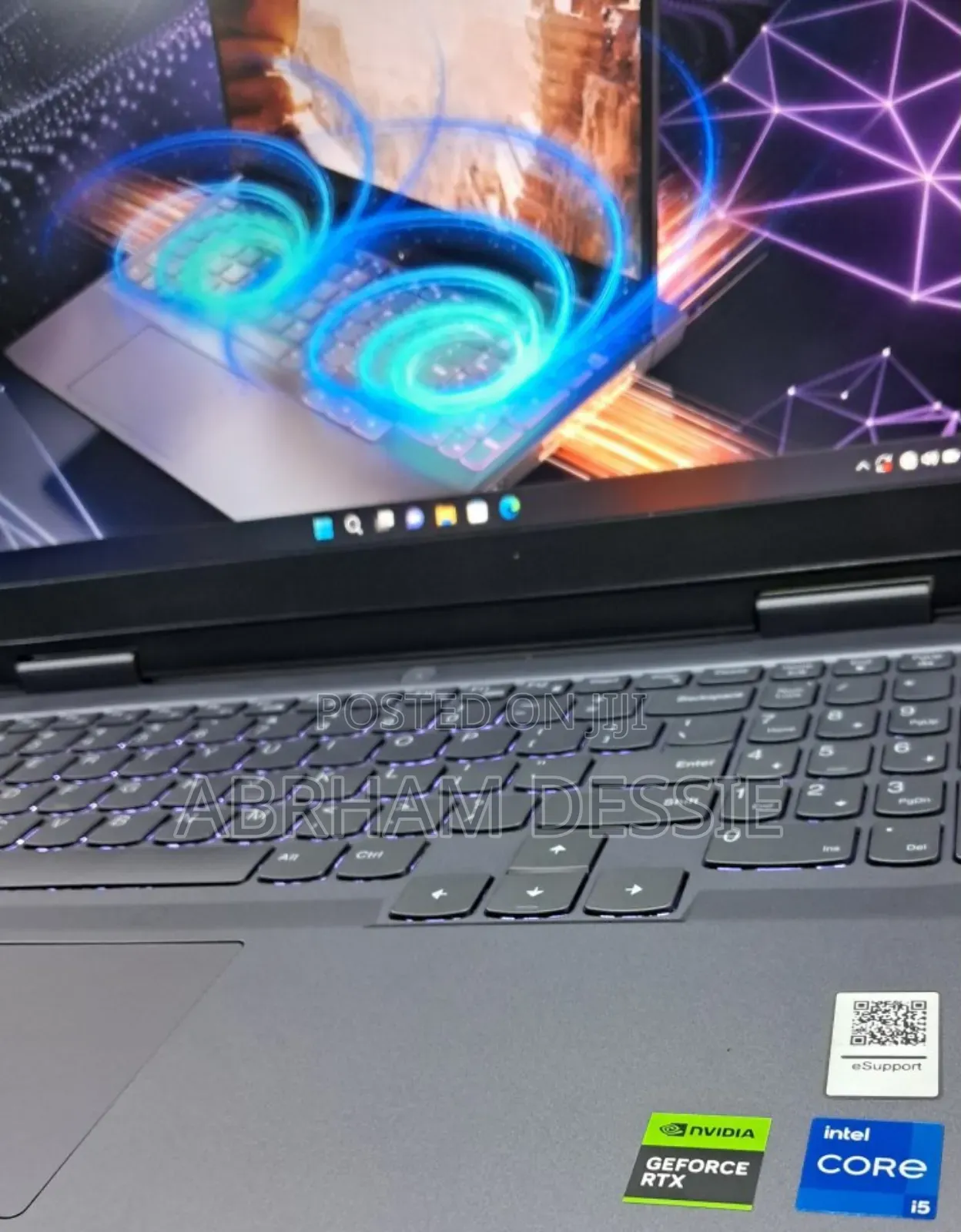 New Laptop Lenovo LOQ 15IRH8 16GB Intel Core I5 SSD 512GB