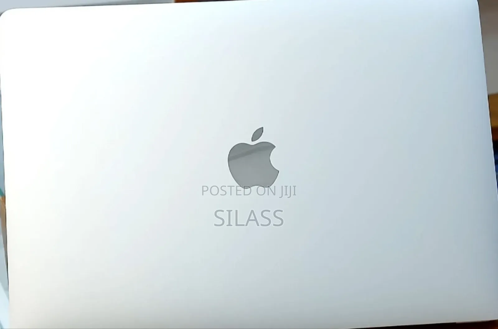 New Laptop Apple MacBook Pro 2021 M1 8GB Apple M1 Pro SSD 512GB