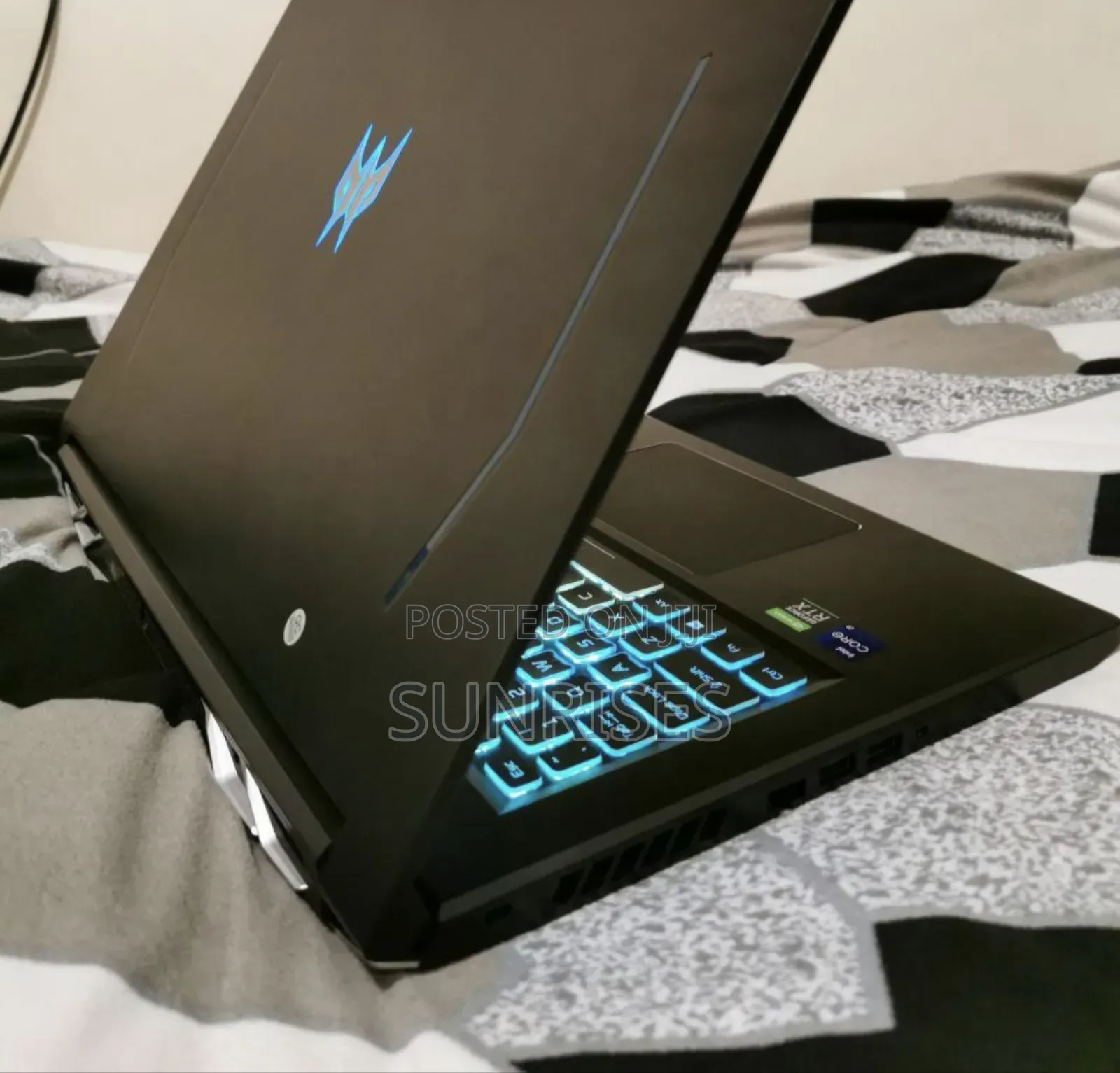 New Laptop Acer Predator Helios 300 16GB Intel Core I9 SSD 512GB