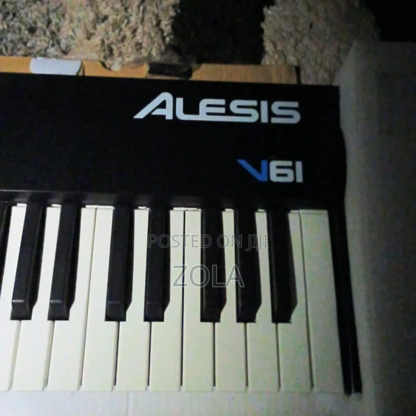 Alesis v-61 Studio Keyboard
