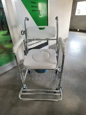 Commoe Mini Wheel Chair4δcommode Chair4ωcommode Mini Wheel