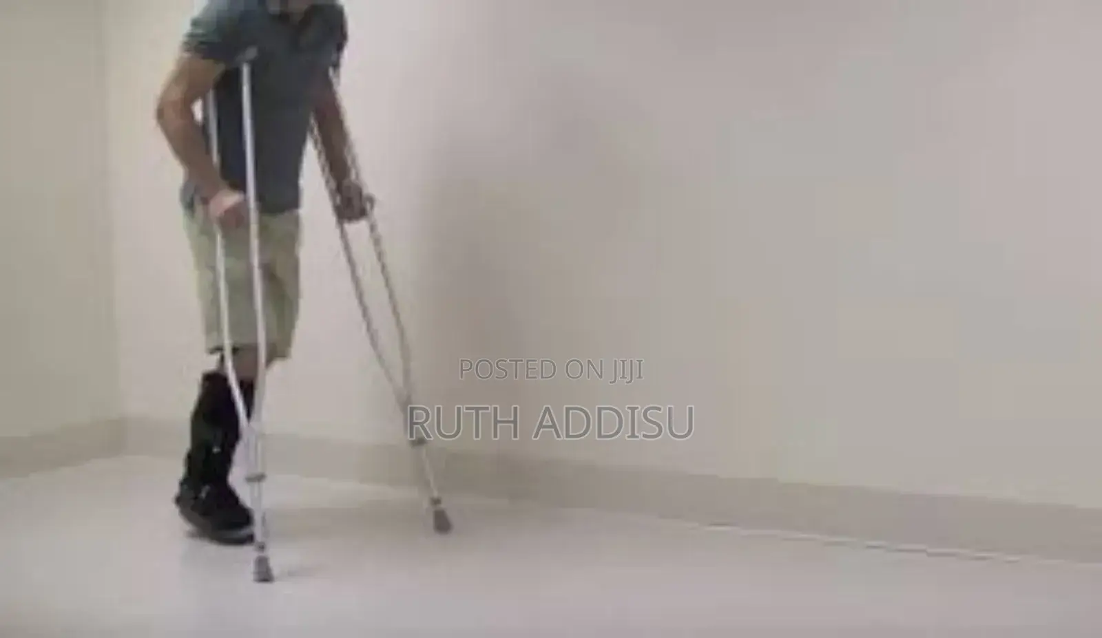 Crutches3γcrutches9ωcrutches0γcrutches0ρcrutches3γcrutches