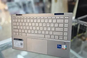 Photo - New Laptop HP Pavilion 14 X360 2-in-1 8GB Intel Core I5 SSD 512GB