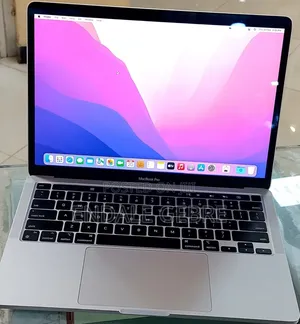 New Laptop Apple MacBook Pro M1 8GB Apple M1 SSD 512GB