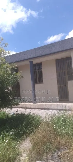 Furnished 2bdrm Apartment in Yeka for sale