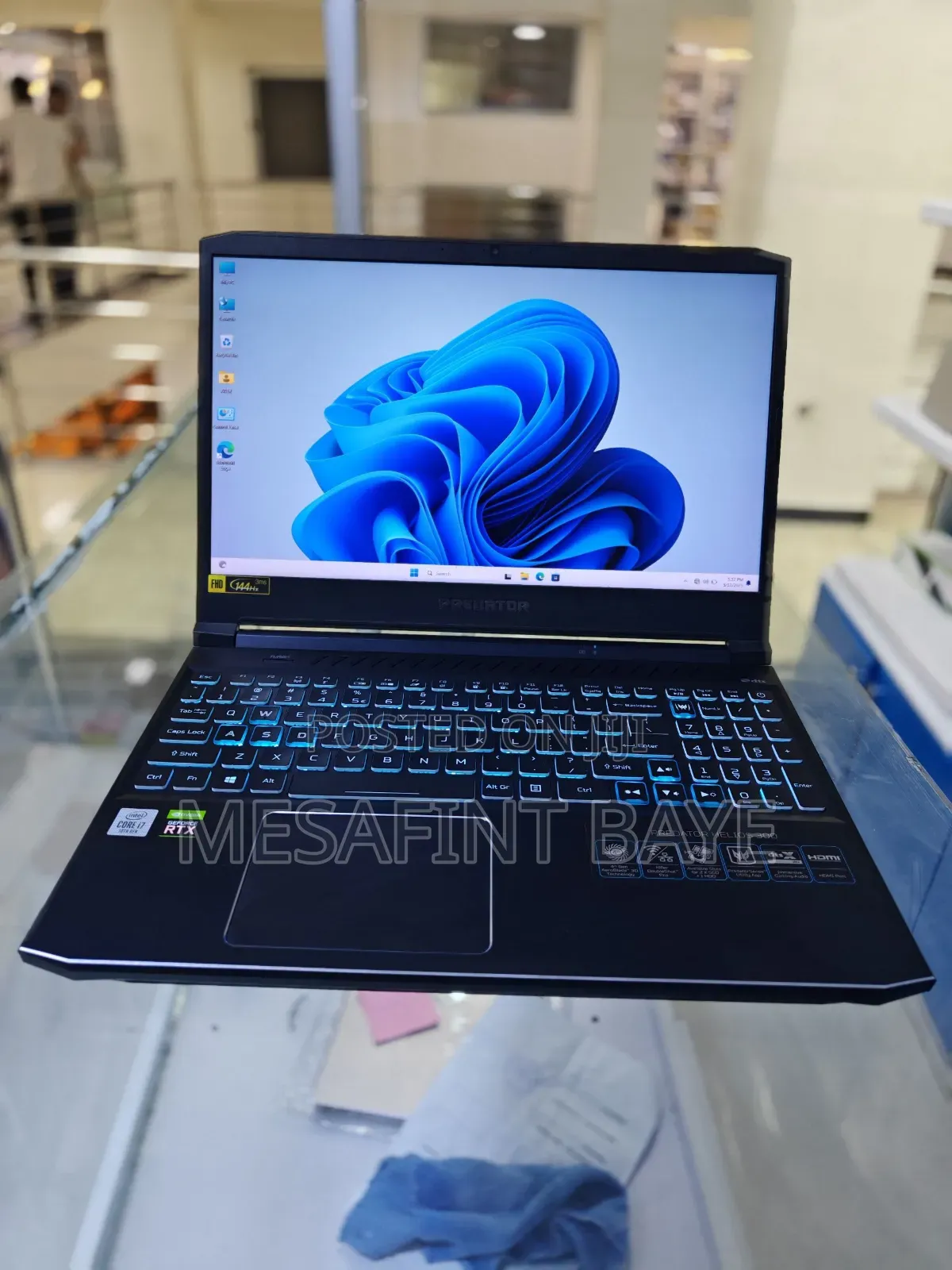 New Laptop Acer Predator Helios 300 16GB Intel Core I7 SSD 1T