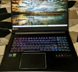 New Laptop Acer Predator Helios 300 16GB Intel Core I9 SSD 512GB