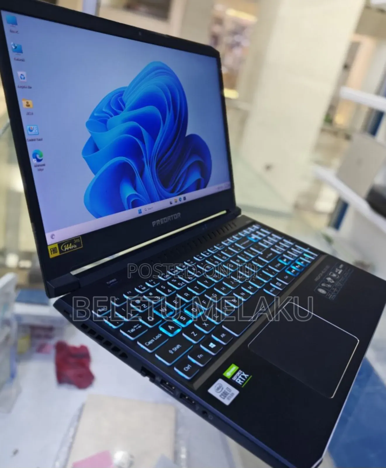 New Laptop Acer Predator Helios 300 16GB Intel Core I9 SSD 1T