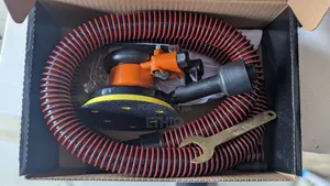 Iron Shark Air Sander
