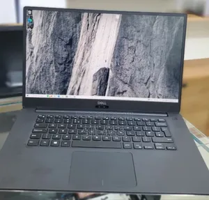 Photo - New Laptop Dell Precision 5540 16GB Intel Core I7 SSD 512GB