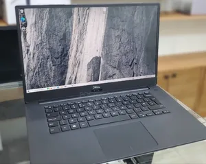 New Laptop Dell Precision 5540 16GB Intel Core I7 SSD 512GB