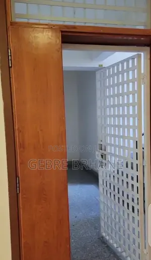 3bdrm Apartment in Apartment, Yeka for rent