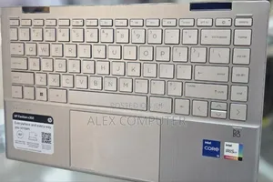 New Laptop HP Pavilion 15 8GB Intel Core I5 SSD 512GB