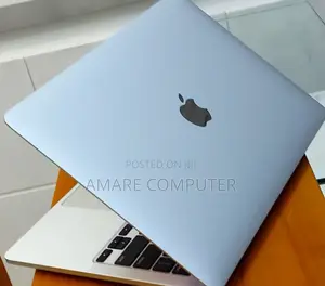 New Laptop Apple MacBook Pro M1 8GB Apple M1 SSD 512GB