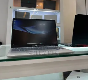 New Laptop HP Stream Notebook 16GB Intel Core I7 SSD 1T