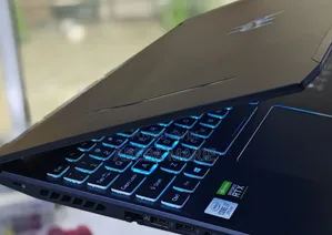 New Laptop Acer Predator Helios 300 16GB Intel Core I9 SSD 1T