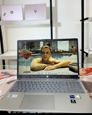 New Laptop HP Stream Notebook 16GB Intel Core I7 SSD 1T