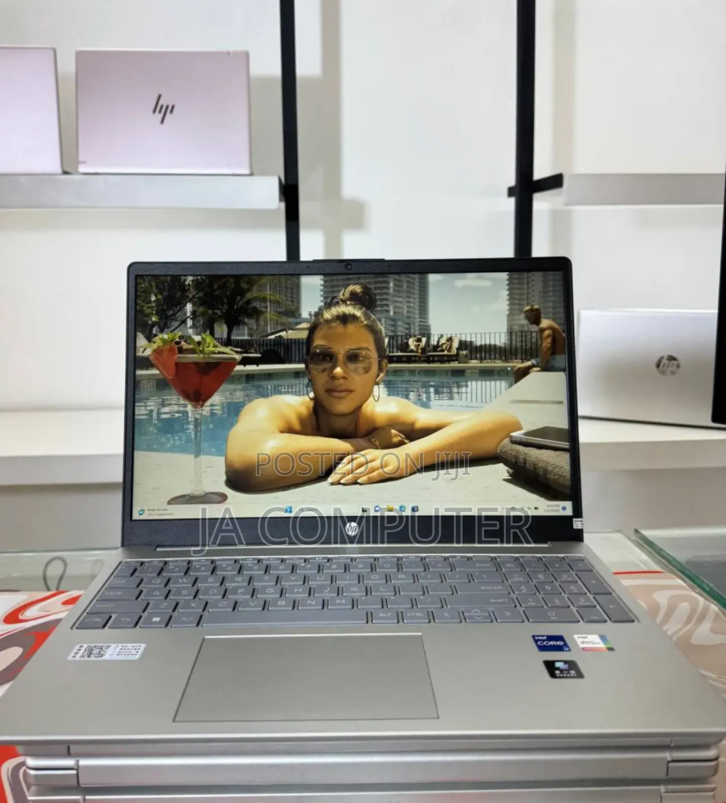 New Laptop HP Stream Notebook 16GB Intel Core I7 SSD 1T