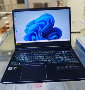 New Laptop Acer Predator Helios 300 16GB Intel Core I9 SSD 1T