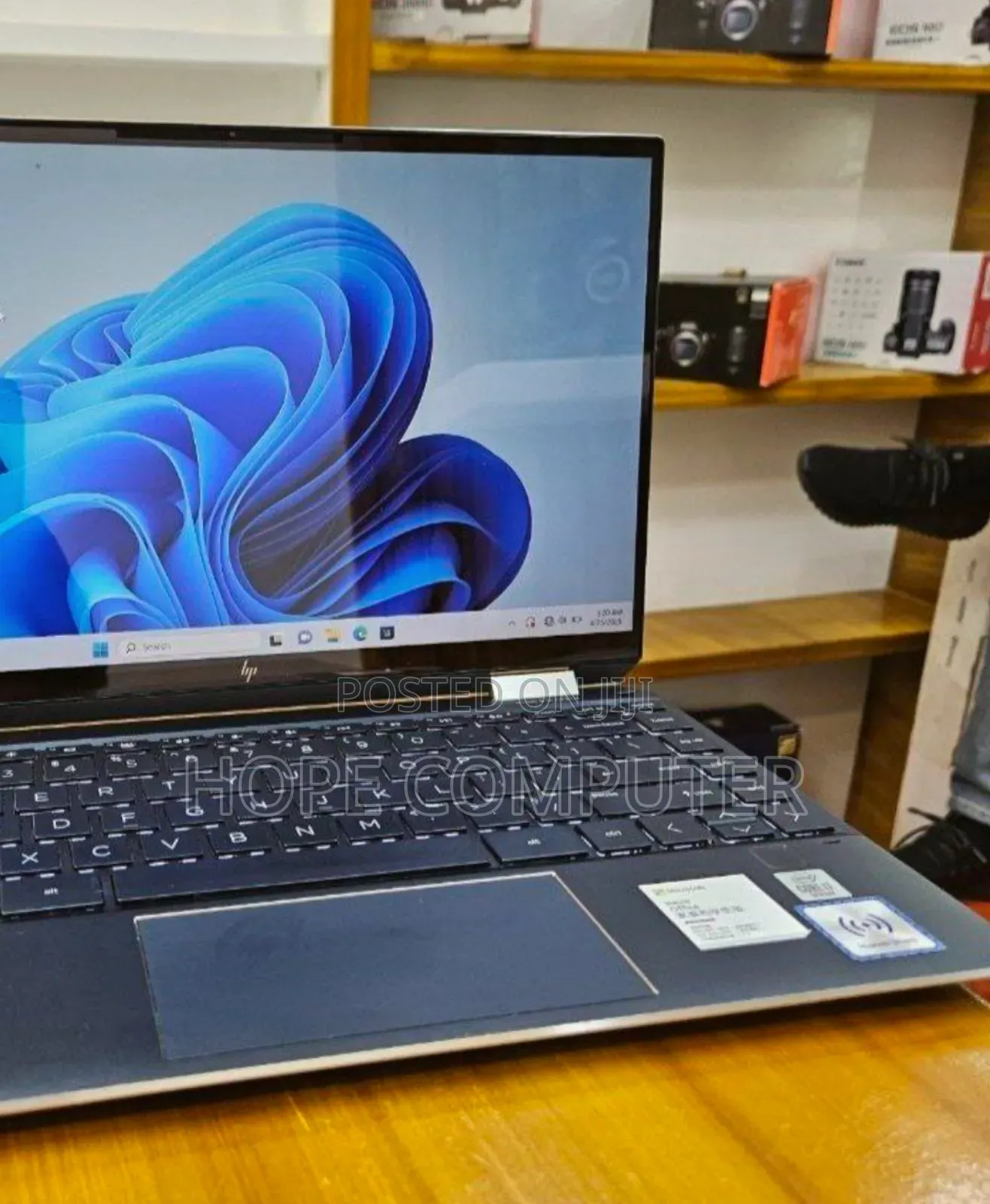 New Laptop HP Spectre X360 16GB Intel Core I7 SSD 1T