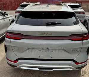 New BYD Song Plus 2025 Gold