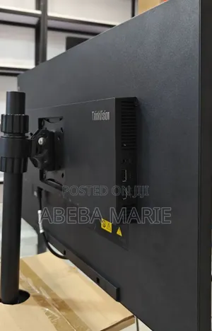 Lenovo Thinkvision Monitor
Model- P27h-20
Screen