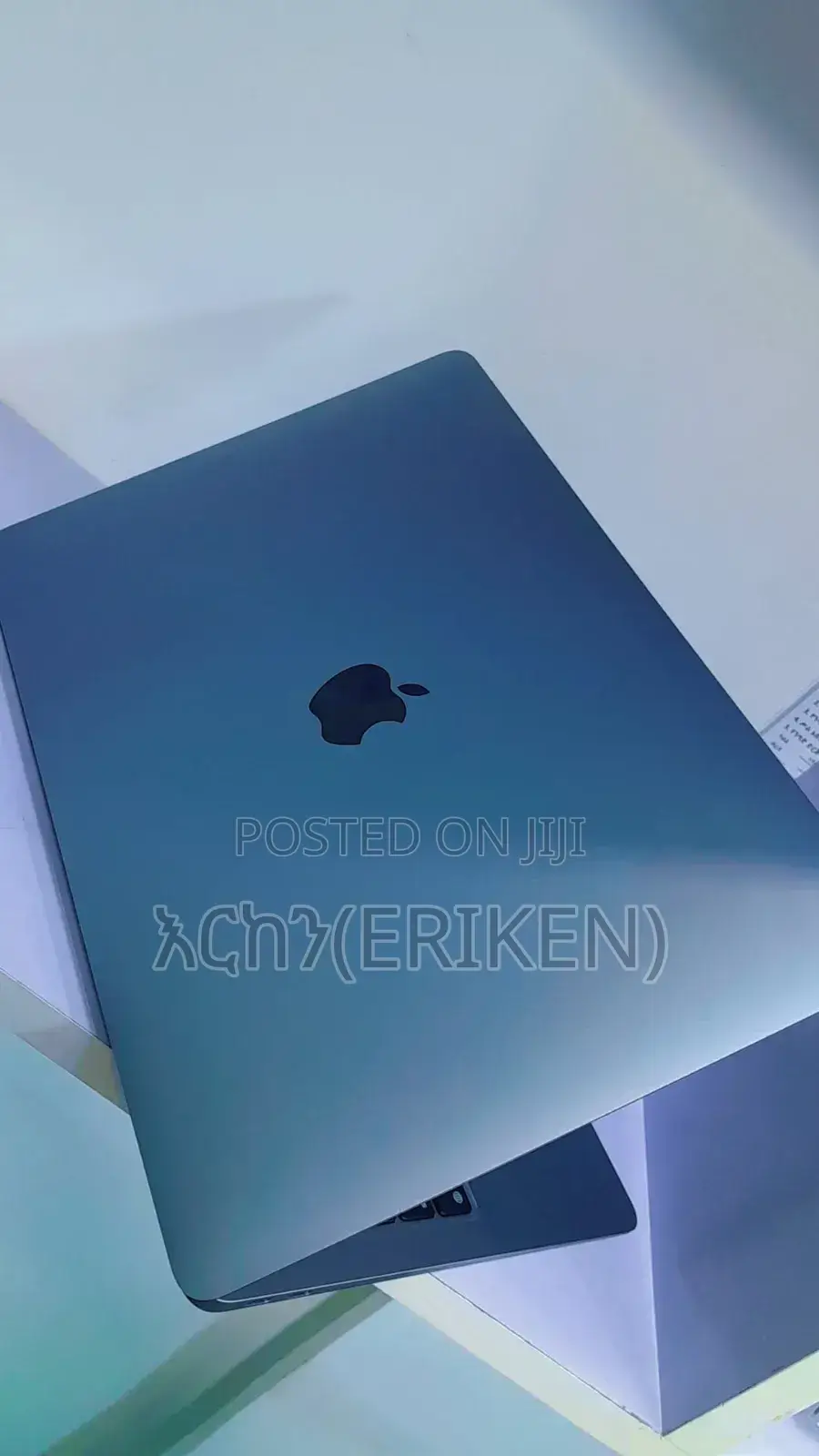 New Laptop Apple MacBook Air 2020 M1 8GB Apple M1 SSD 256GB