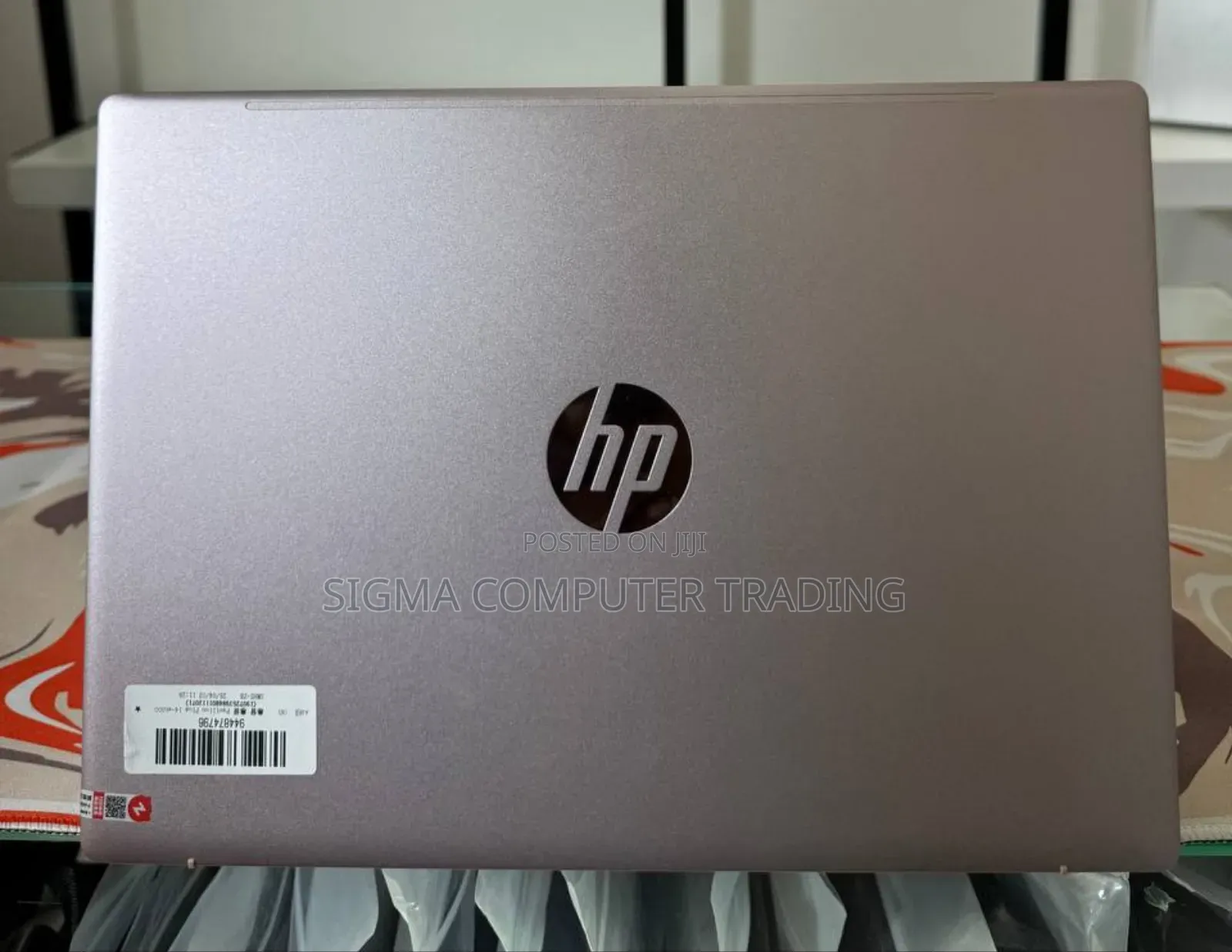 New Laptop HP 14-Dq1025cl 16GB Intel Core I7 SSD 512GB