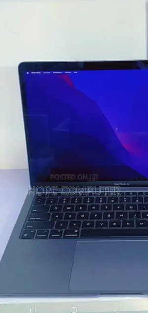 Photo - New Laptop Apple MacBook Air 2020 M1 8GB Apple M1 SSD 256GB