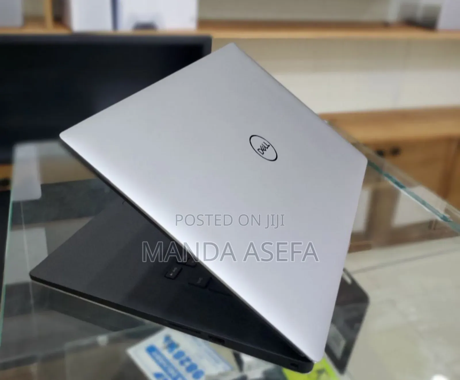 New Laptop Dell Precision 5540 32GB Intel Core I7 SSD 512GB