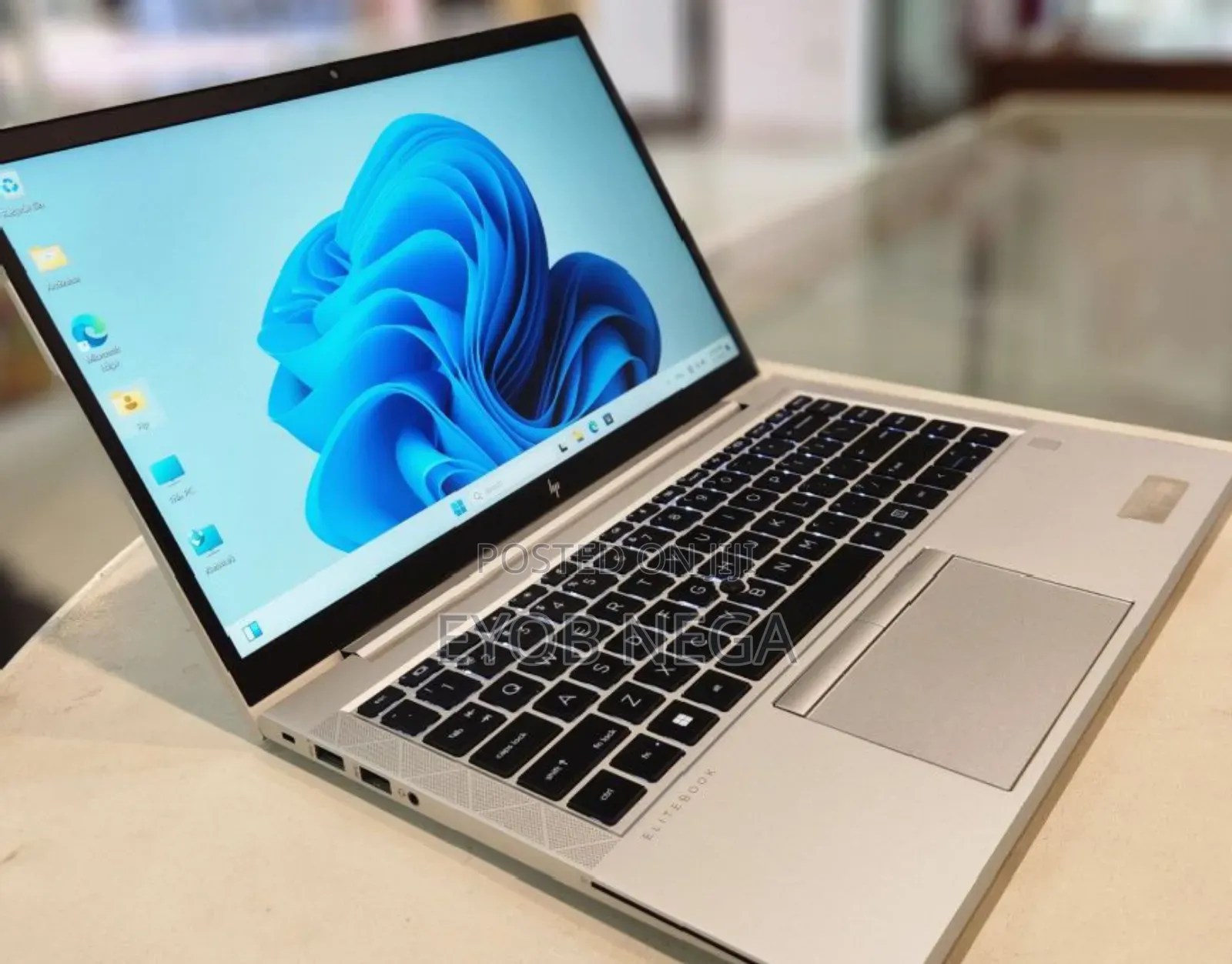 New Laptop HP EliteBook 840 G8 16GB Intel Core I5 SSD 512GB