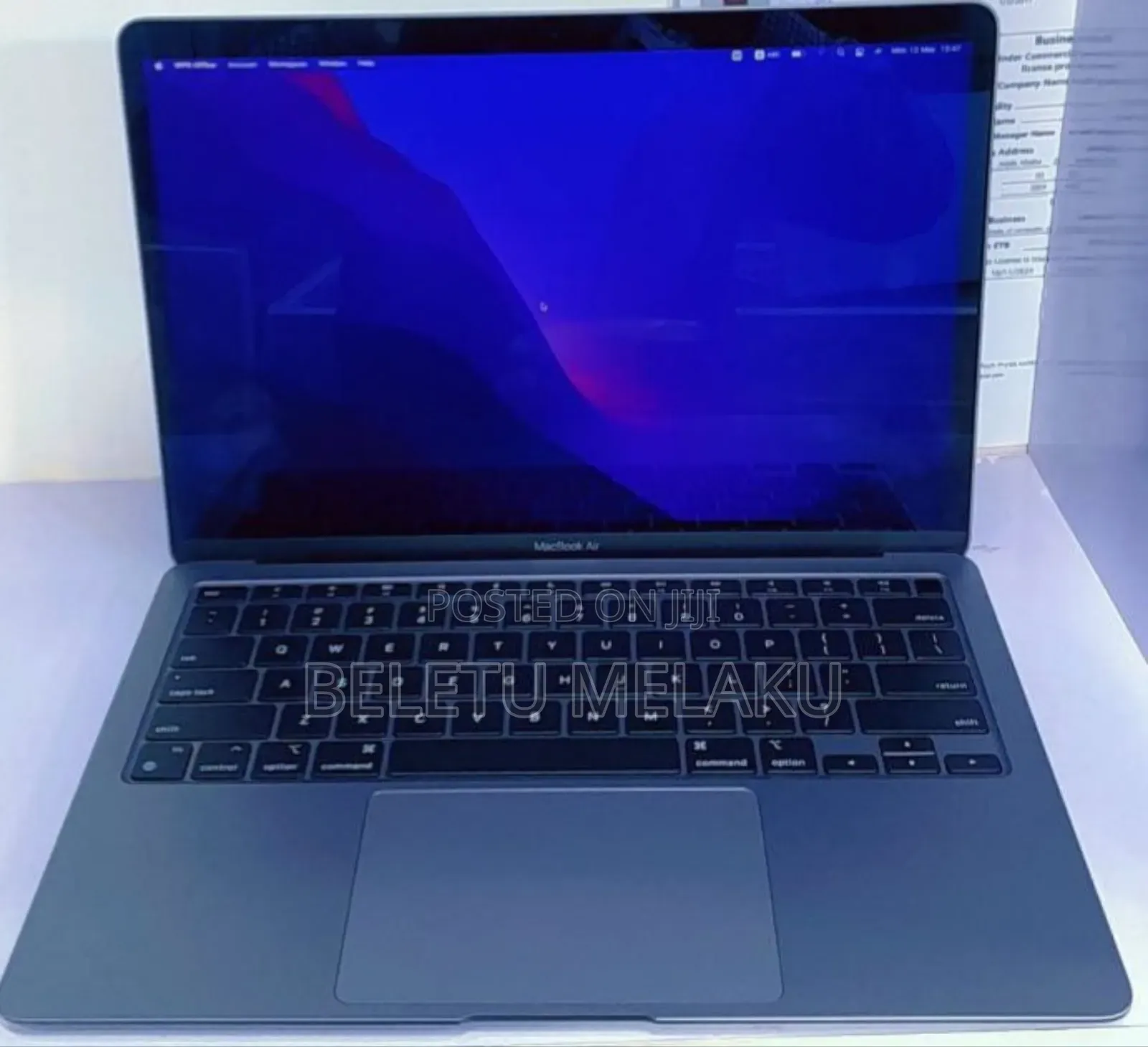 New Laptop Apple MacBook Air 8GB Apple M1 SSD 256GB