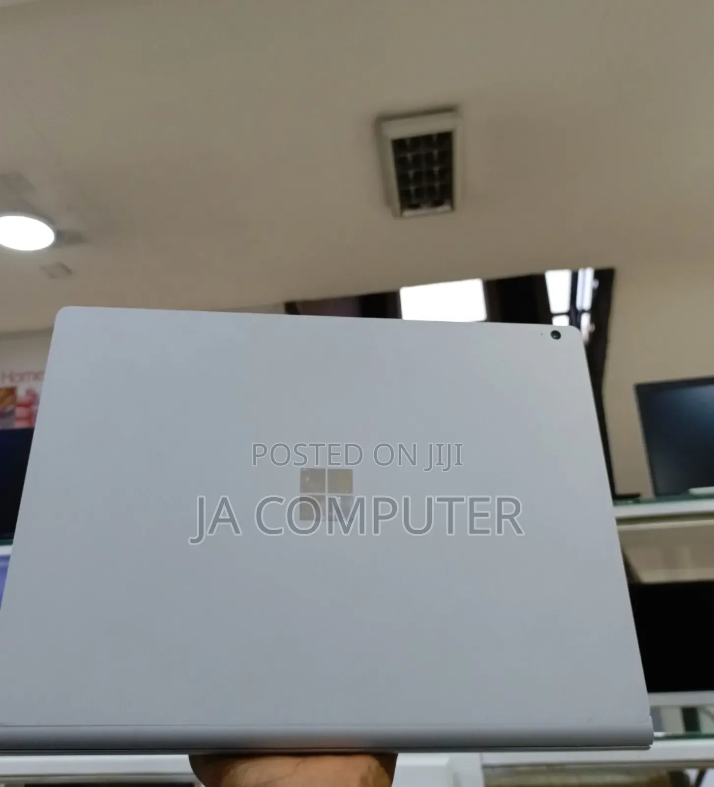 New Laptop Microsoft Surface Book 3 16GB Intel Core I7 SSD 256GB