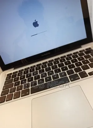 Photo - Laptop Apple MacBook Pro 2011 4GB Intel Core I5 HDD 320GB