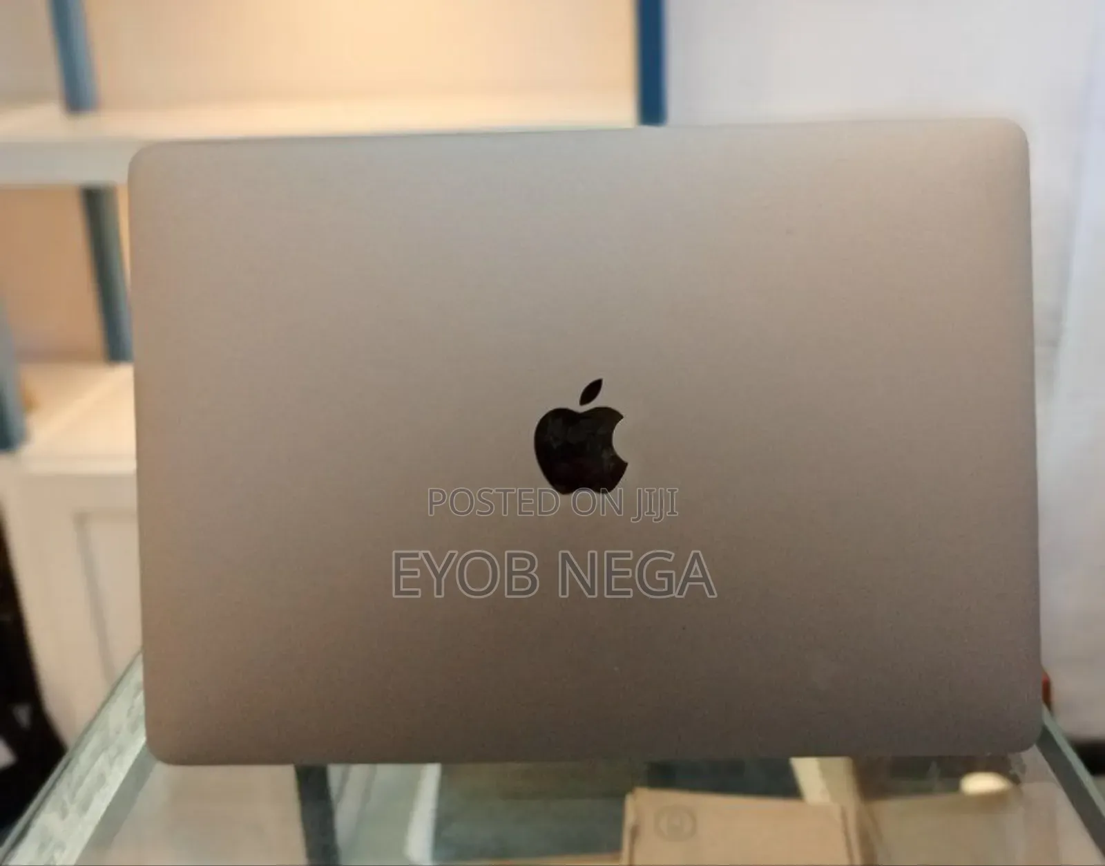 New Laptop Apple MacBook Pro 2020 16GB Intel Core I5 SSD 512GB