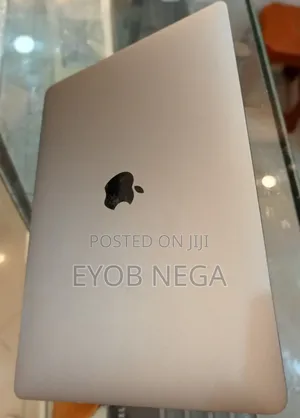 New Laptop Apple MacBook Pro 2020 16GB Intel Core I5 SSD 512GB